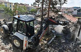 Mamak Belediyesi yaptığı kentsel dönüşüm projeleriyle...