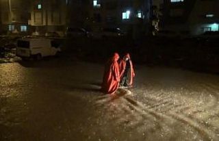 Manavgat’ta şiddetli yağış su baskınlarına...