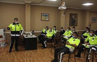 Manisa’da polise iletişim eğitimi