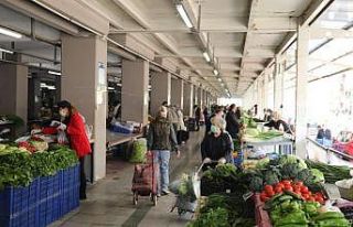 Marmaris’te 65 yaş üstüne özel pazar saati uygulaması