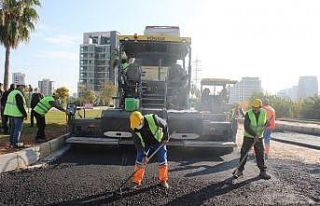 Mersin Büyükşehir Belediyesi, 34. Cadde’de asfalt...