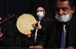 Mersin Büyükşehir Belediyesi, yeni yıl konserleriyle...
