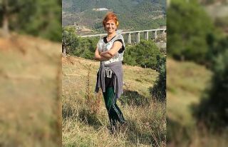 Mersin’de evinin balkonundan düşen kadın hayatını...