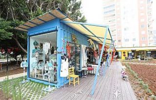 Mezitli’de Yılbaşı Pazarı açıldı