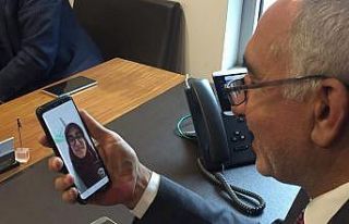 Milletvekili Yakup Taş genç yazarı tebrik etti