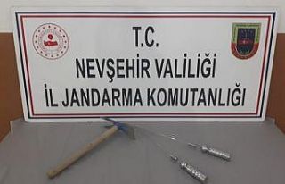 Nevşehir’de define avcısı suçüstü yakalandı