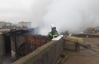 Odunluk yangını büyümeden söndürüldü