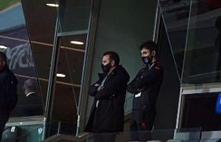 Okan Buruk, Kasımpaşa maçını locadan izliyor