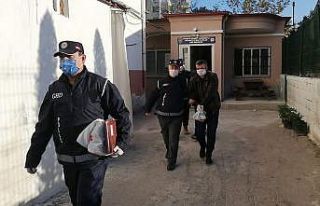 Osmaniye’de gözaltına alınan Suriye uyruklu 2...