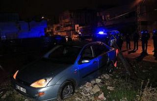 Oto yıkamacı izinsiz aldığı müşterisinin arabasıyla...