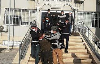 Otomobili kundaklayan şüpheliler adliyeye sevk edildi