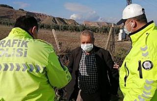 Otomobille takla attı, kazadan yara almadan kurtuldu