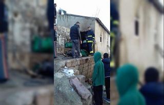 Özalp ilçesinde tandır evi yandı