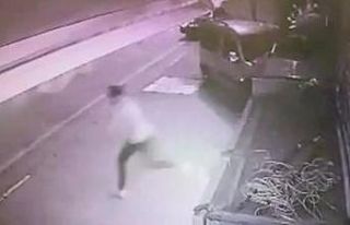 (Özel) Freni patlayan kamyonet markete böyle daldı