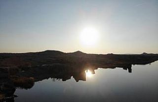 (Özel) Frigya’daki Emre Gölü ‘Kapadokya’...