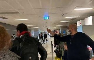 (Özel)Sabiha Gökçen Havalimanı’nda yolcular...