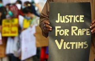 Pakistan’da tecavüzle mücadele için yeni yasa