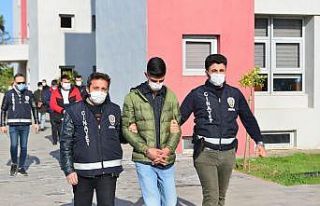 Parasını alamadı darp edildi, çıkan kavgada iki...