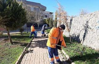 Parklar bakımdan geçiriliyor