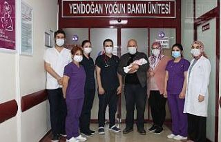 Parmak bebek Belinay GAÜN Hastanesinde hayat buldu