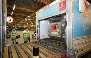 Pfizer/BioNTech’in Covid-19 aşısı BAE ’e ulaştı