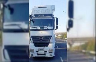 Plakadaki şaşırtan düzenek polis denetiminde ortaya...