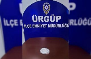 Polis ekipleri yoğurt içine saklanmış uyuşturucuyu...