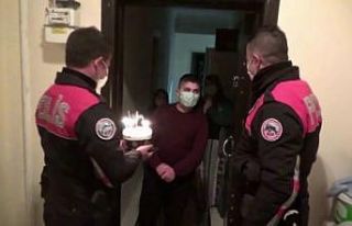 Polis ekiplerinden 14 yaşındaki çocuğa doğum...