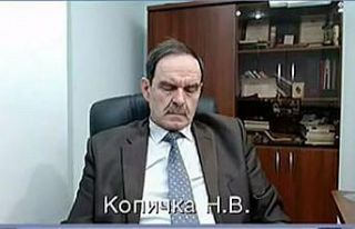 Rusya’da teftiş müdürü Covid-19 toplantısında...