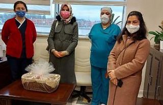 Sağlık çalışanlarına jest