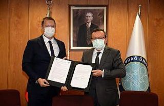 Sağlık sektöründeki ithal bağımlılığını...