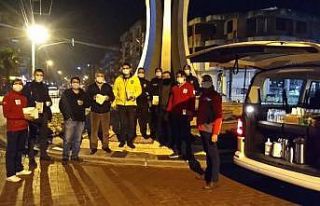 Salihli Kızılay, kısıtlamada görev başındakileri...