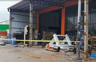 Sanayide varil patladı: 1 yaralı