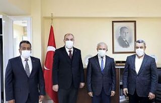 Sanayinin gelişmesine yönelik istişareler yapıldı