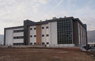 Sason Devlet Hastanesi hasta kabulüne başladı