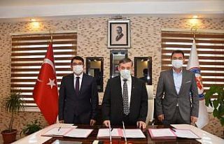 Şehzadeler’de imzalar Ali Rıza Çevik için atıldı