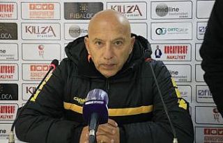 Semih Özü: “Eksik maçlarımızı kazanarak daha...