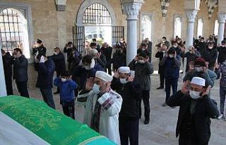 Sevilen pastaneci son yolculuğuna uğurlandı