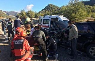 Seydikemer’de trafik kazası:1 yaralı