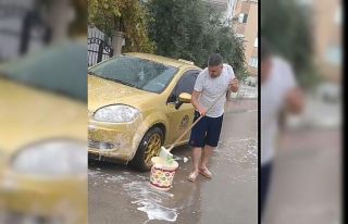 Şiddetli yağmuru fırsata çevirdiler, yağış...