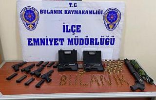 Silahla başından vurulan şahıs hayatını kaybetti