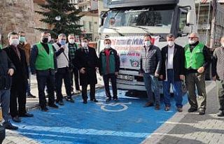 Simav’dan İdlip’e 25 ton un ile kışlık kıyafet...
