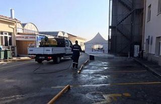 Sincan Belediyesi kısıtlama günlerinde de hijyen...
