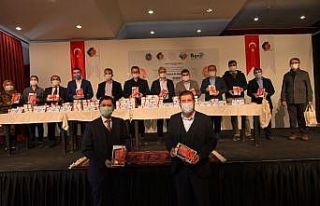 Sındırgı’da imkanı olmayan 150 öğrenciye tablet