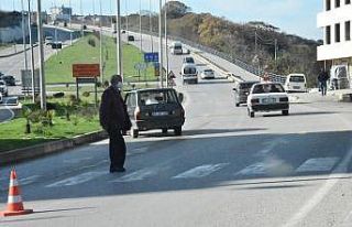 Sinop’ta otomobil yayaya çarptı: 1 yaralı