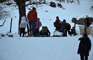 Şırnak’ta çocukların kar keyfi