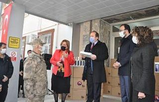 Şırnak’ta ihtiyaç sahibi 2 bin 600 öğrenciye...