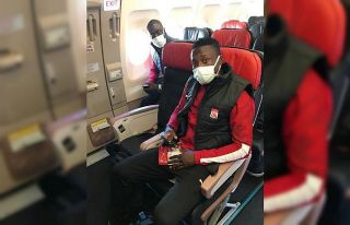 Sivasspor, Beşiktaş maçı için İstanbul’a gitti