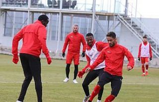 Sivasspor’da 3 isim takıma döndü