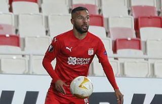 Sivasspor’da Yasin Öztekin korona virüse yakalandı